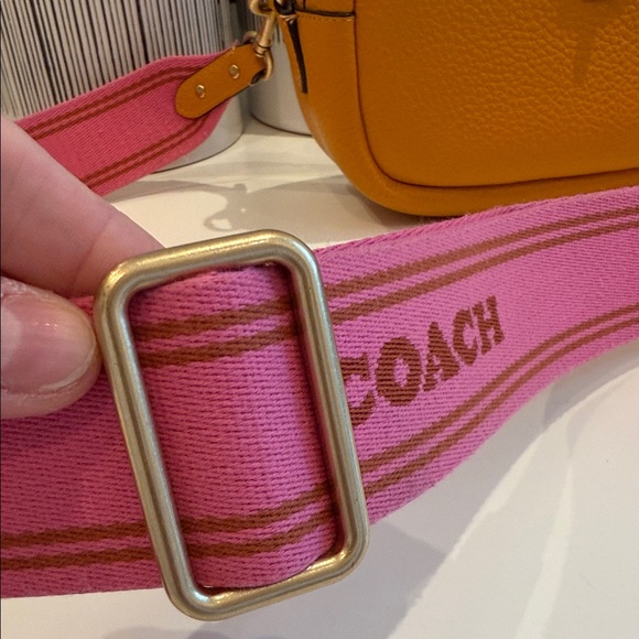 Coach Crossbody Bag - Picture 2 of 9